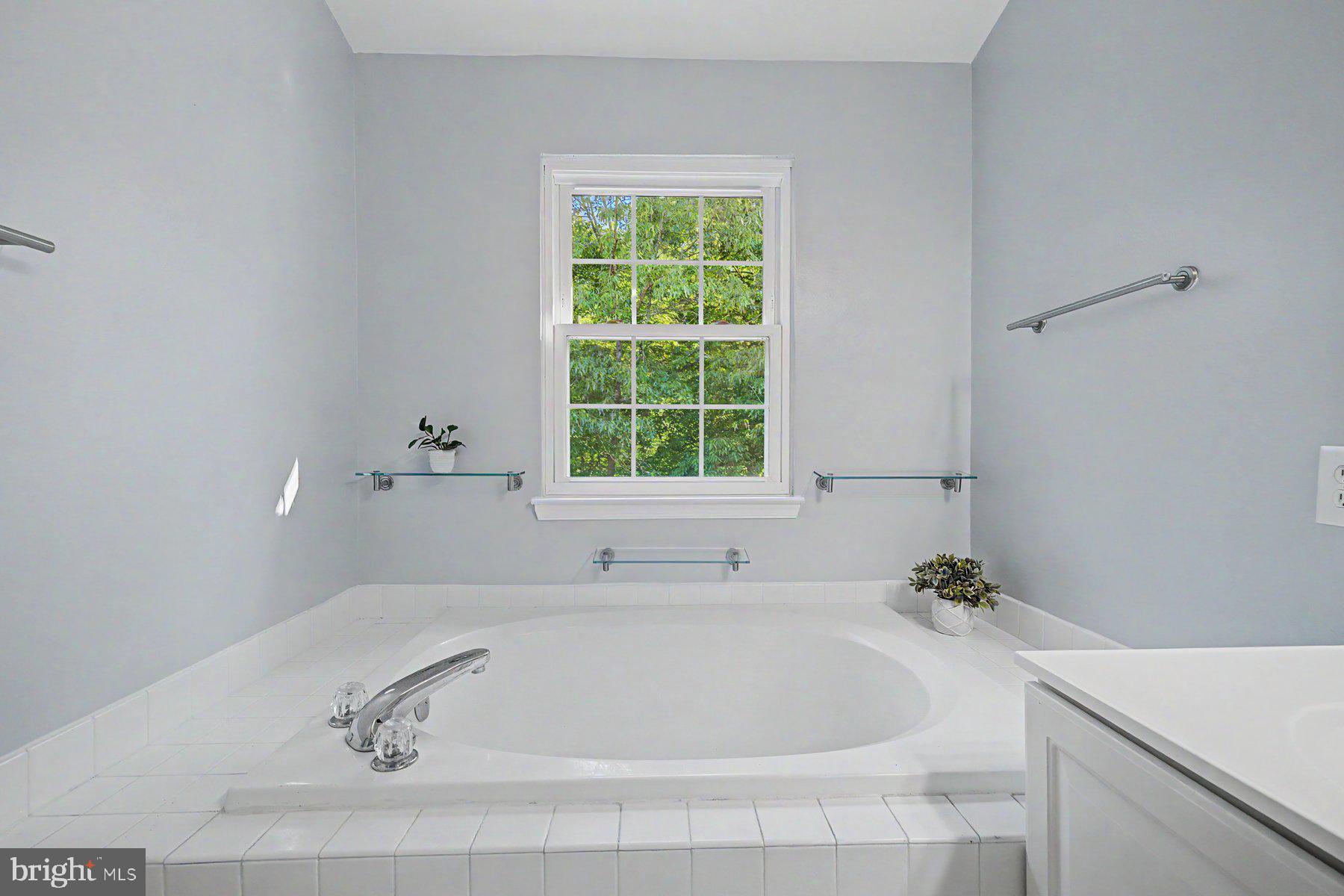 RIVERS EDGE - Residential