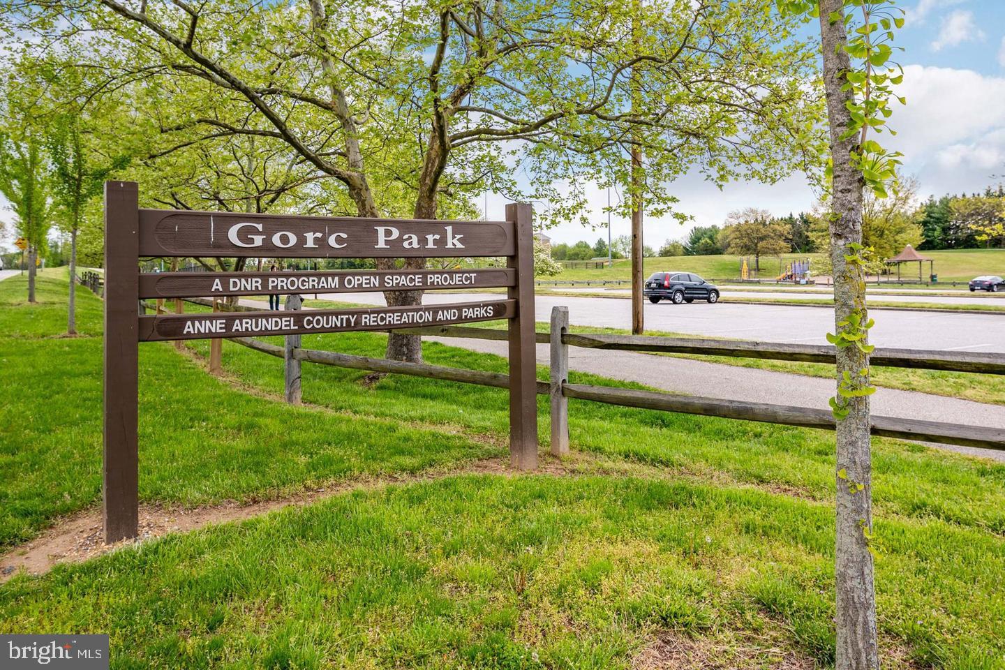 RIVERS EDGE - Residential