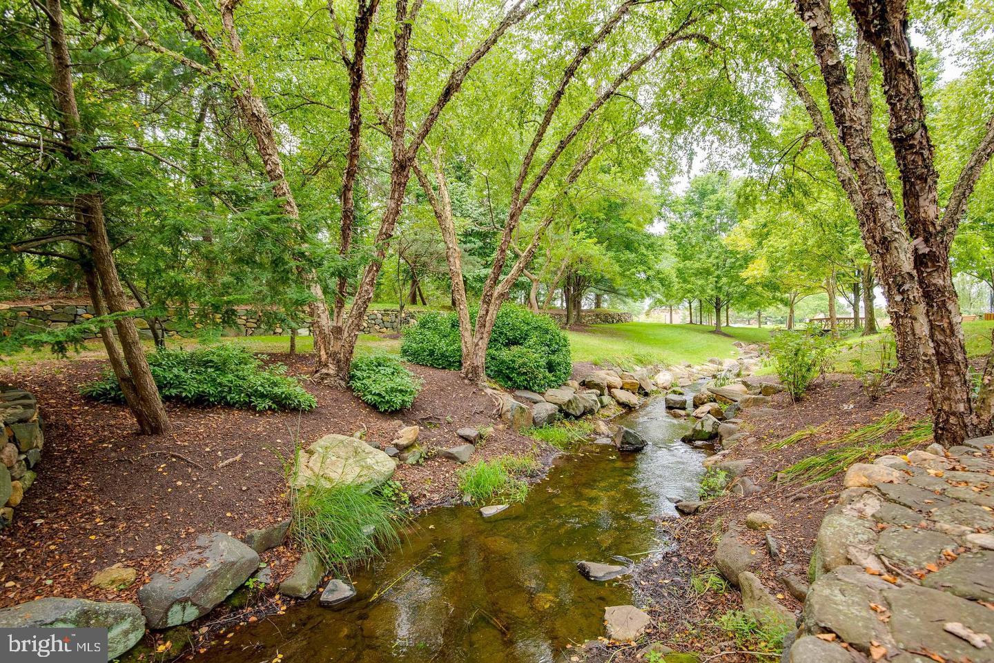 RIVERS EDGE - Residential