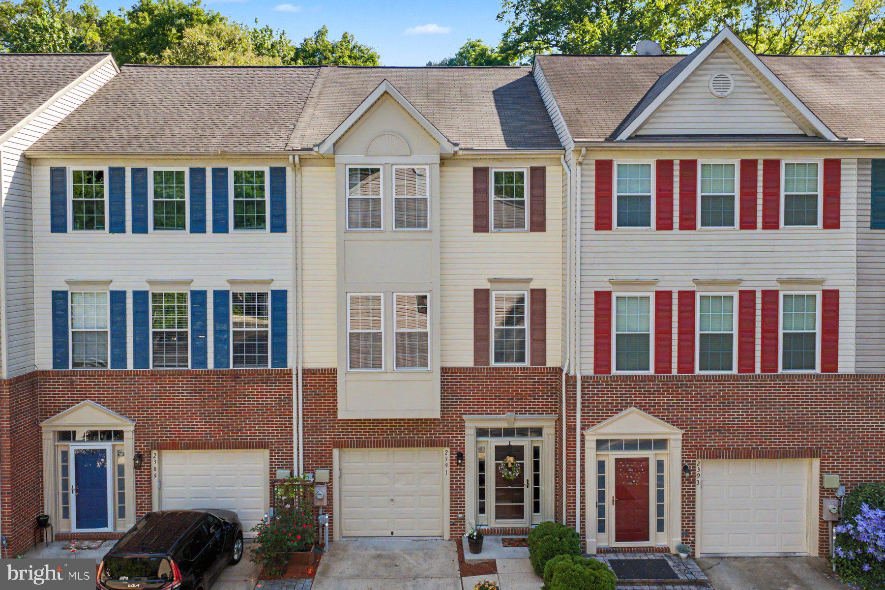 RIVERS EDGE - Residential