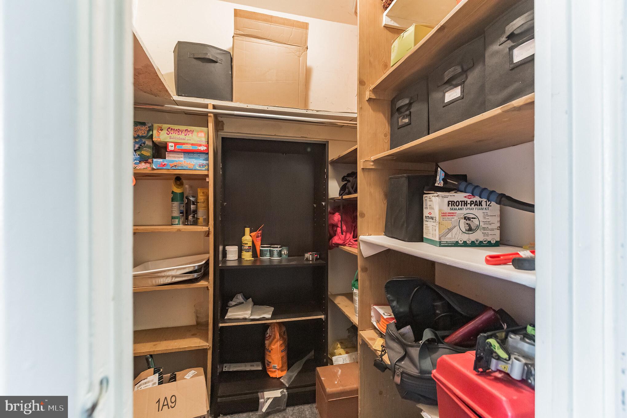 MODENA PARK - Residential Income