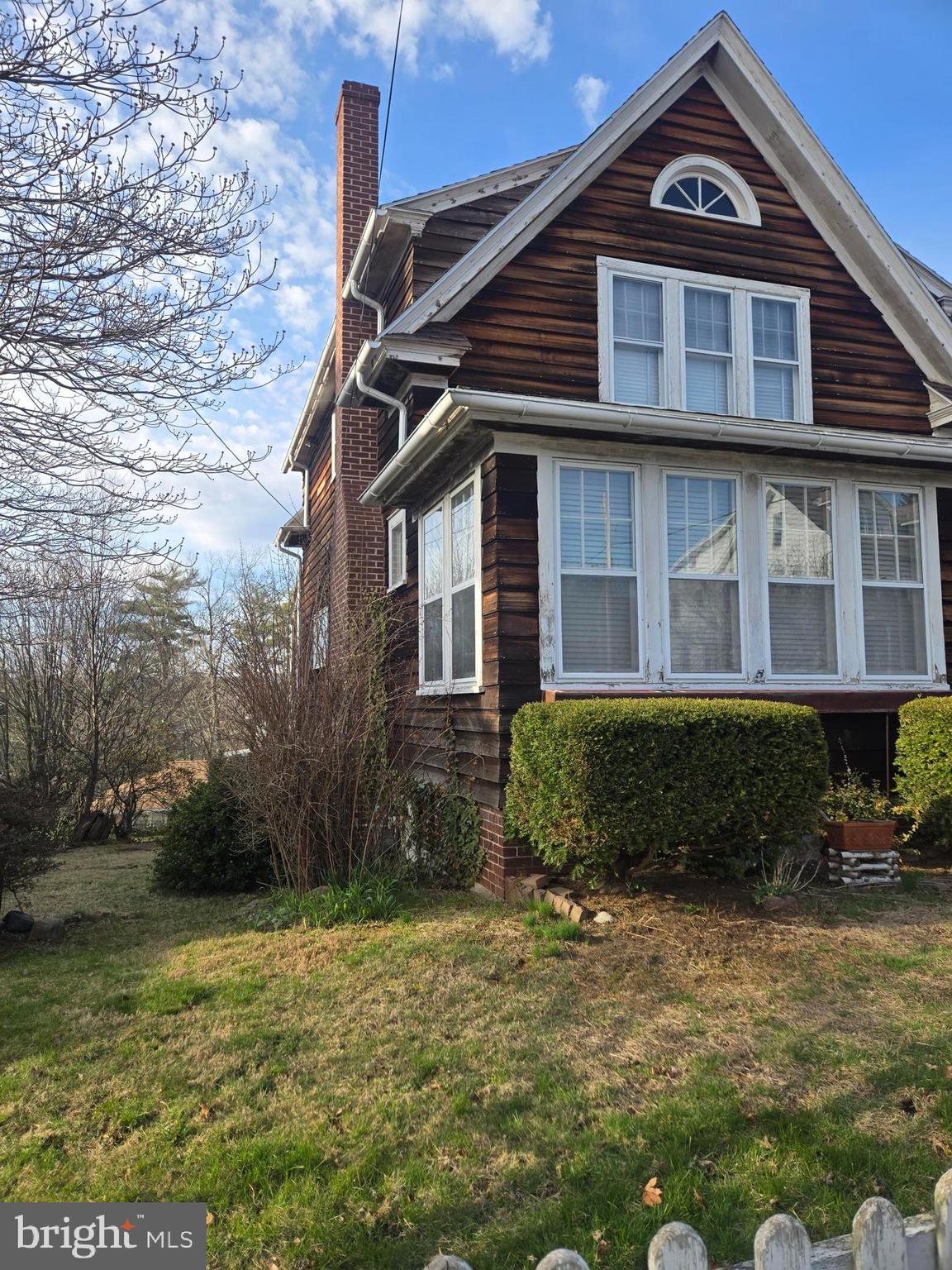 YORKVILLE - Residential