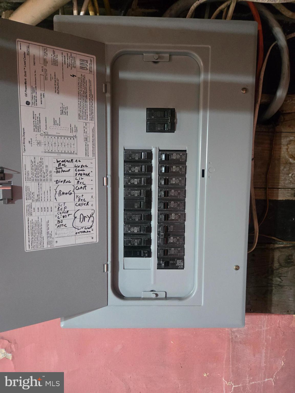 YORKVILLE - Residential