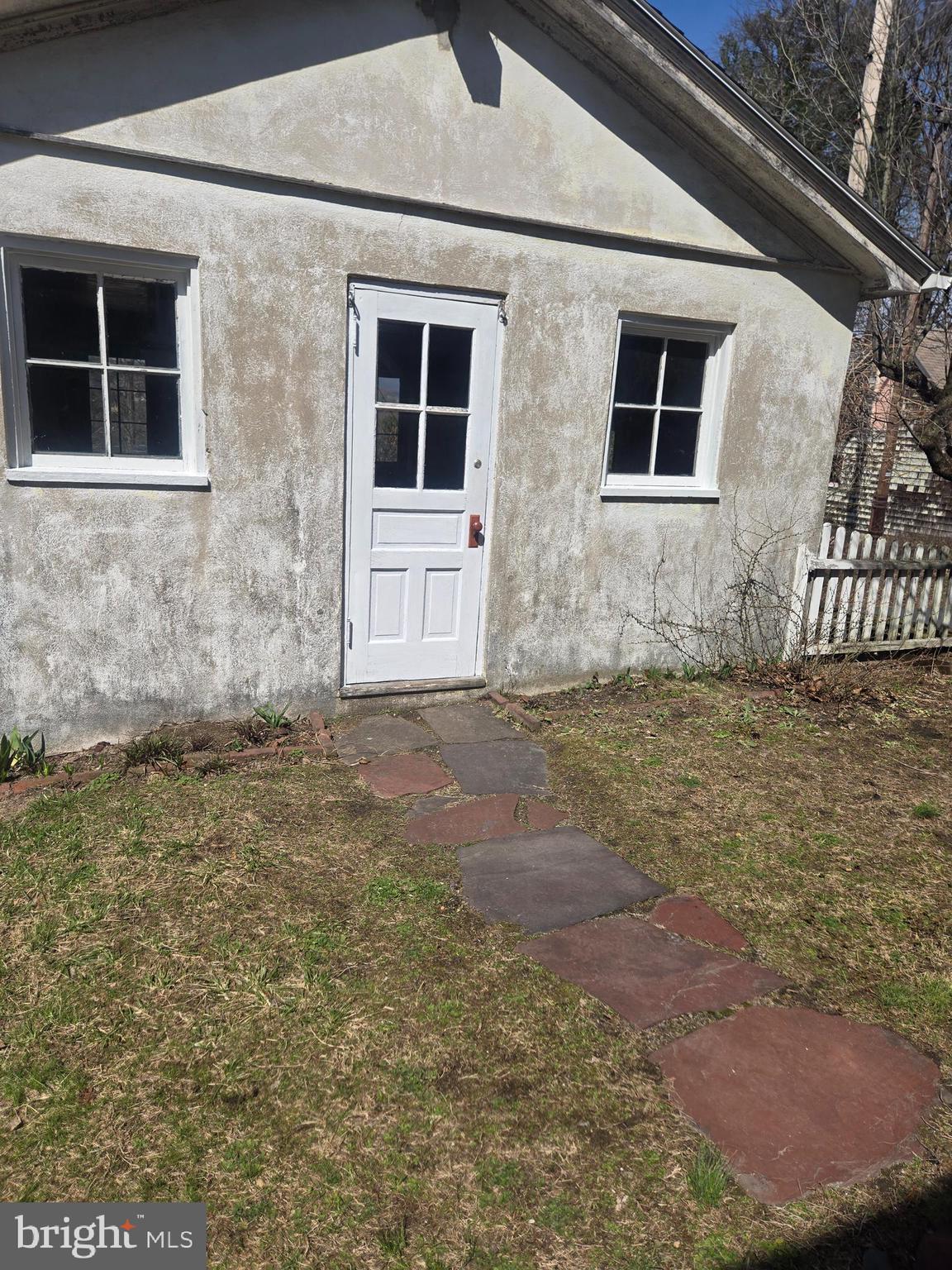 YORKVILLE - Residential