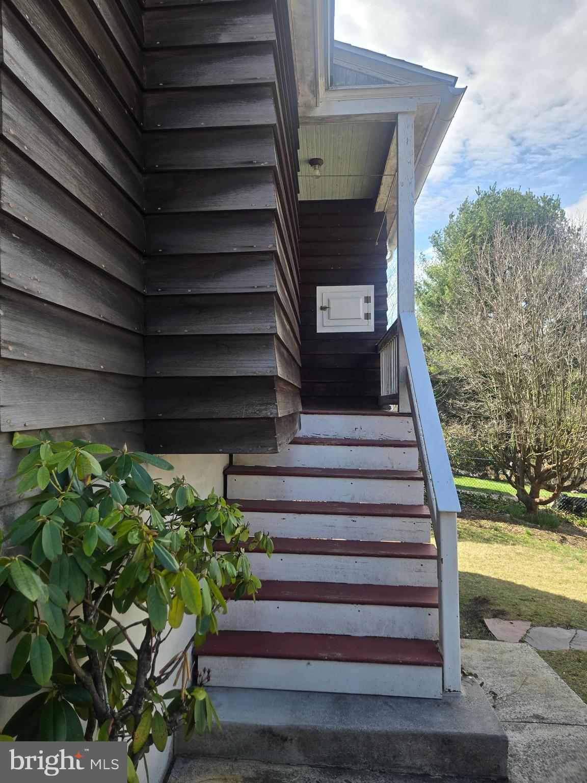 YORKVILLE - Residential