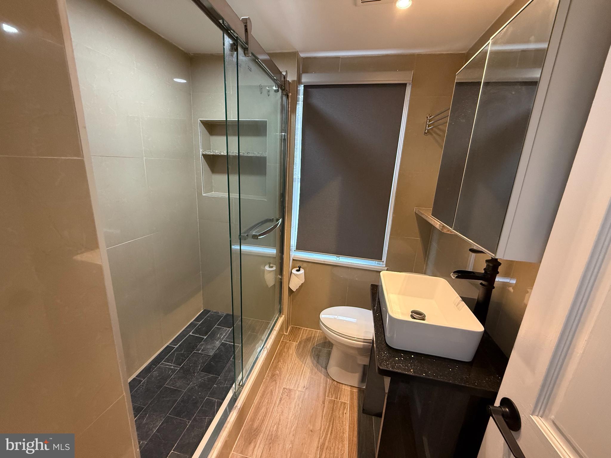 BROOKTHORPE HILLS - Residential Lease