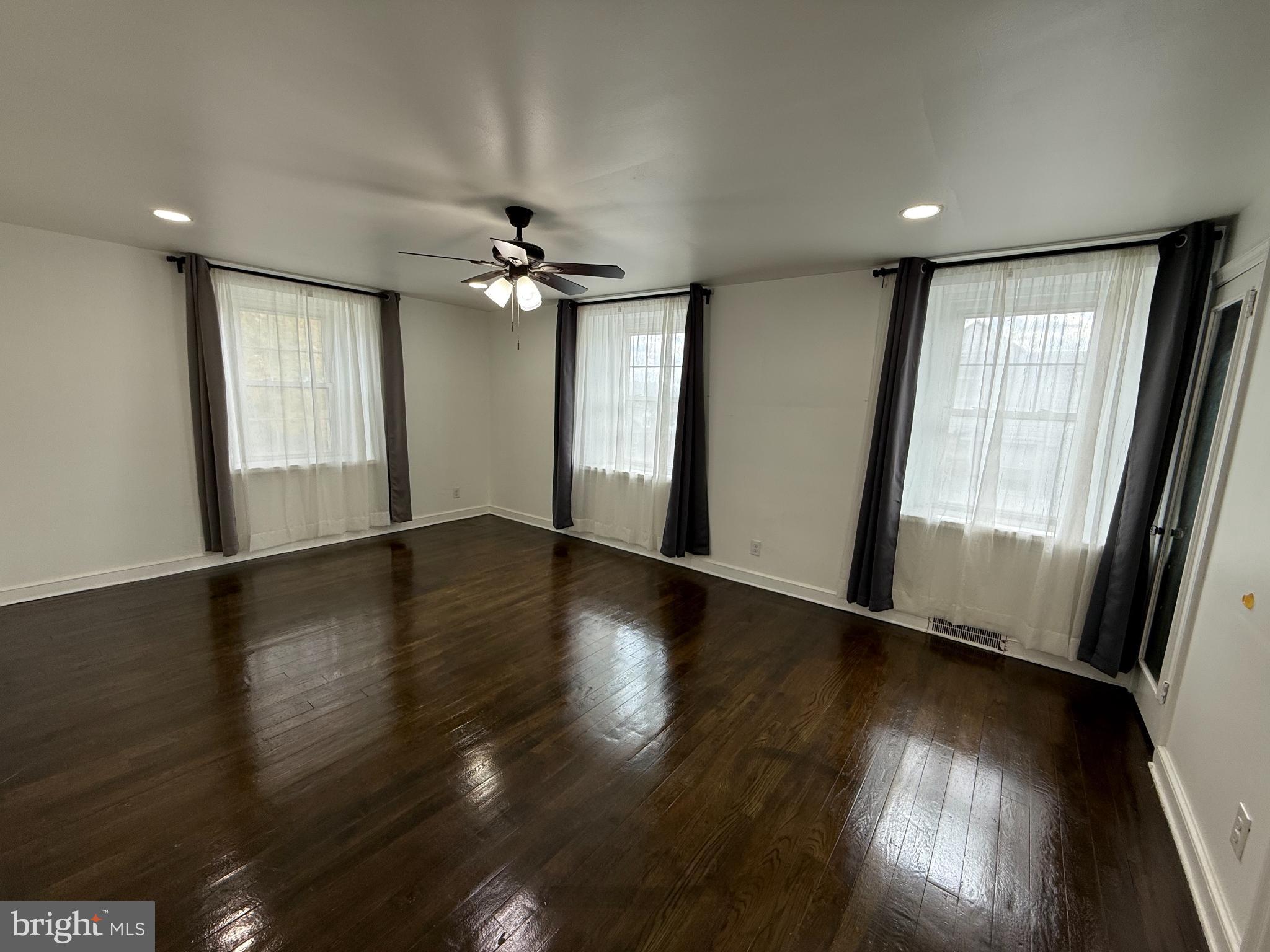 BROOKTHORPE HILLS - Residential Lease