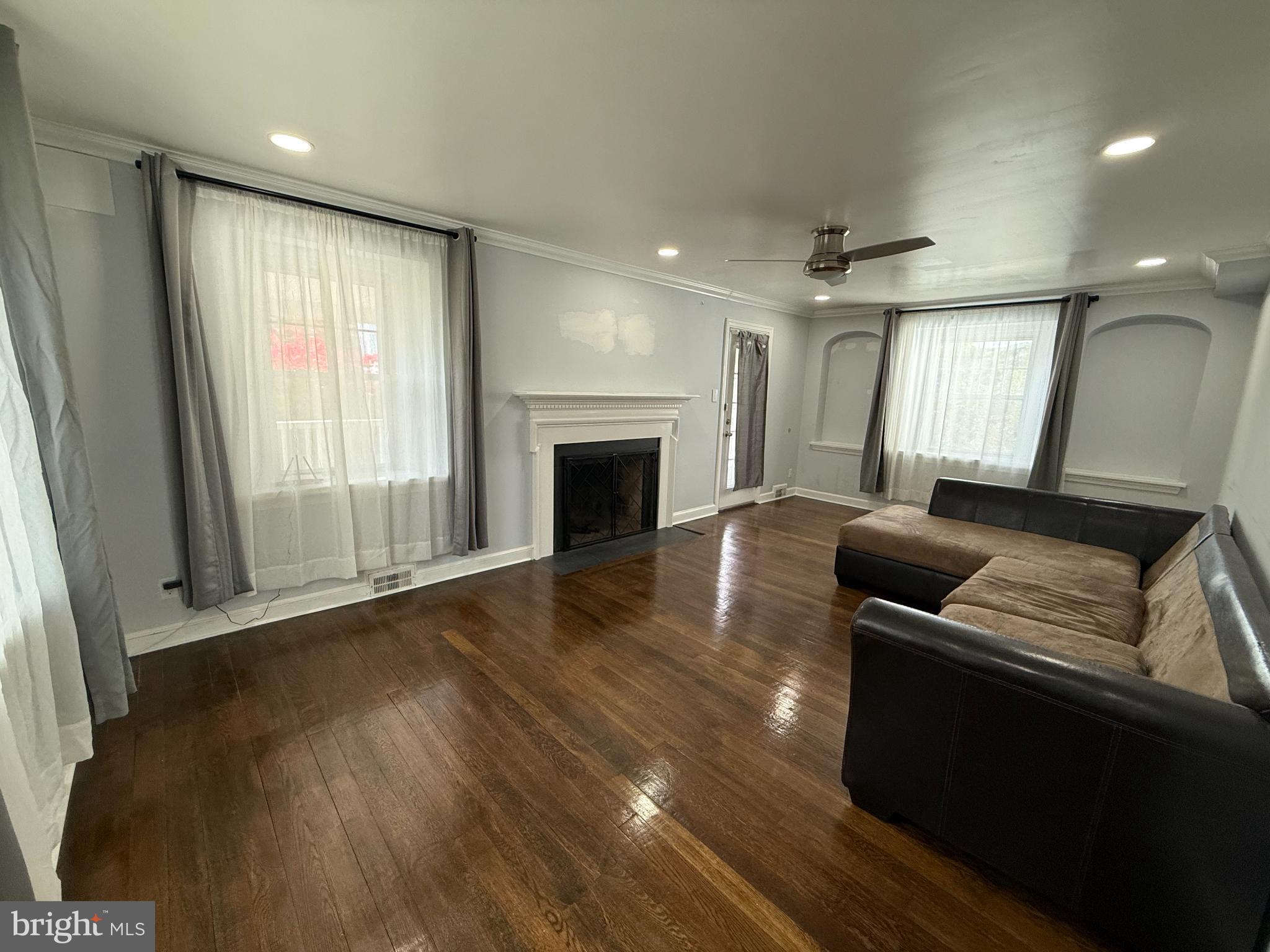 BROOKTHORPE HILLS - Residential Lease