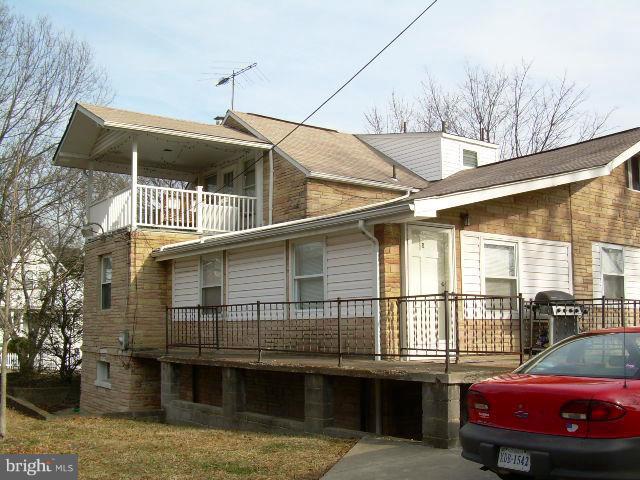 ADDISON HEIGHTS - Residential Income