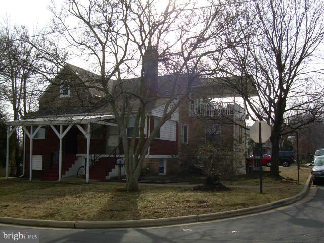 ADDISON HEIGHTS - Residential Income