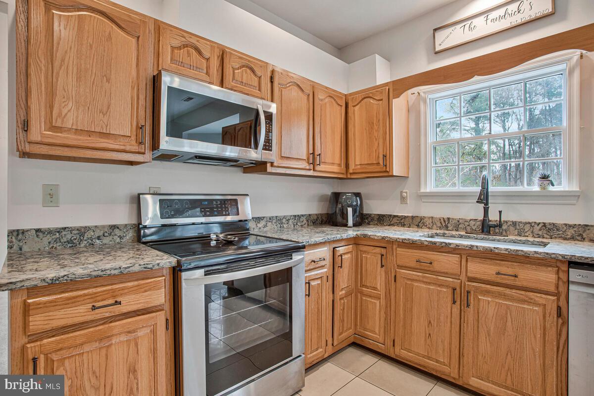 CEDAR COVE MOORI - Residential