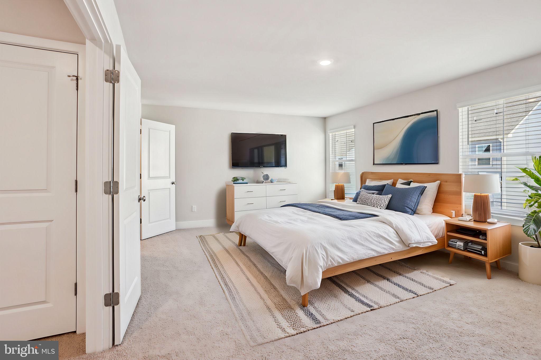 RETREAT AT WINDING CREEK - Residential