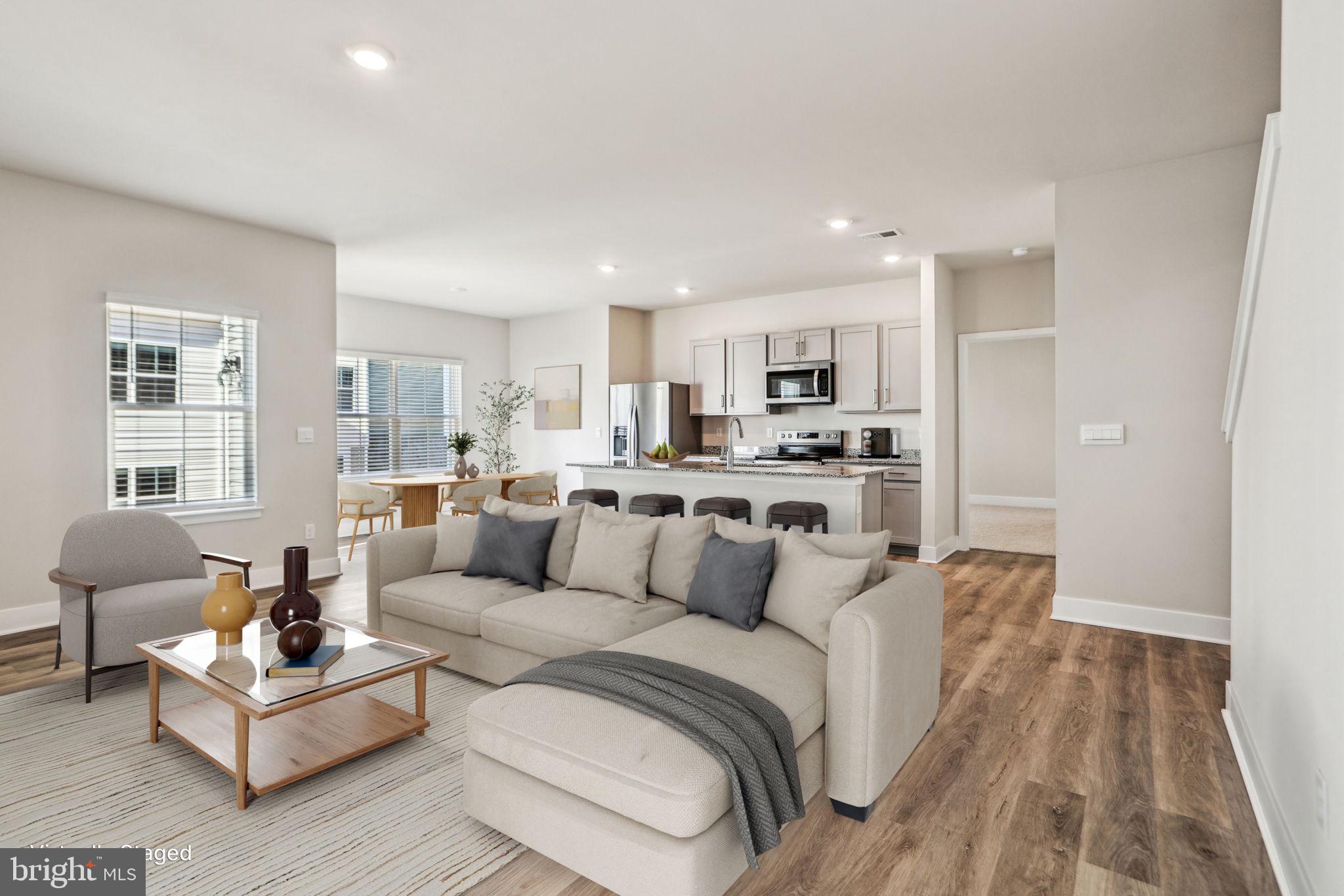 RETREAT AT WINDING CREEK - Residential