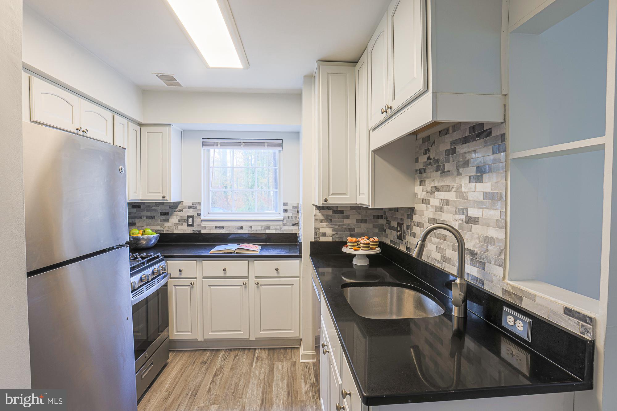 ELKRIDGE TOWN CENTER - Residential