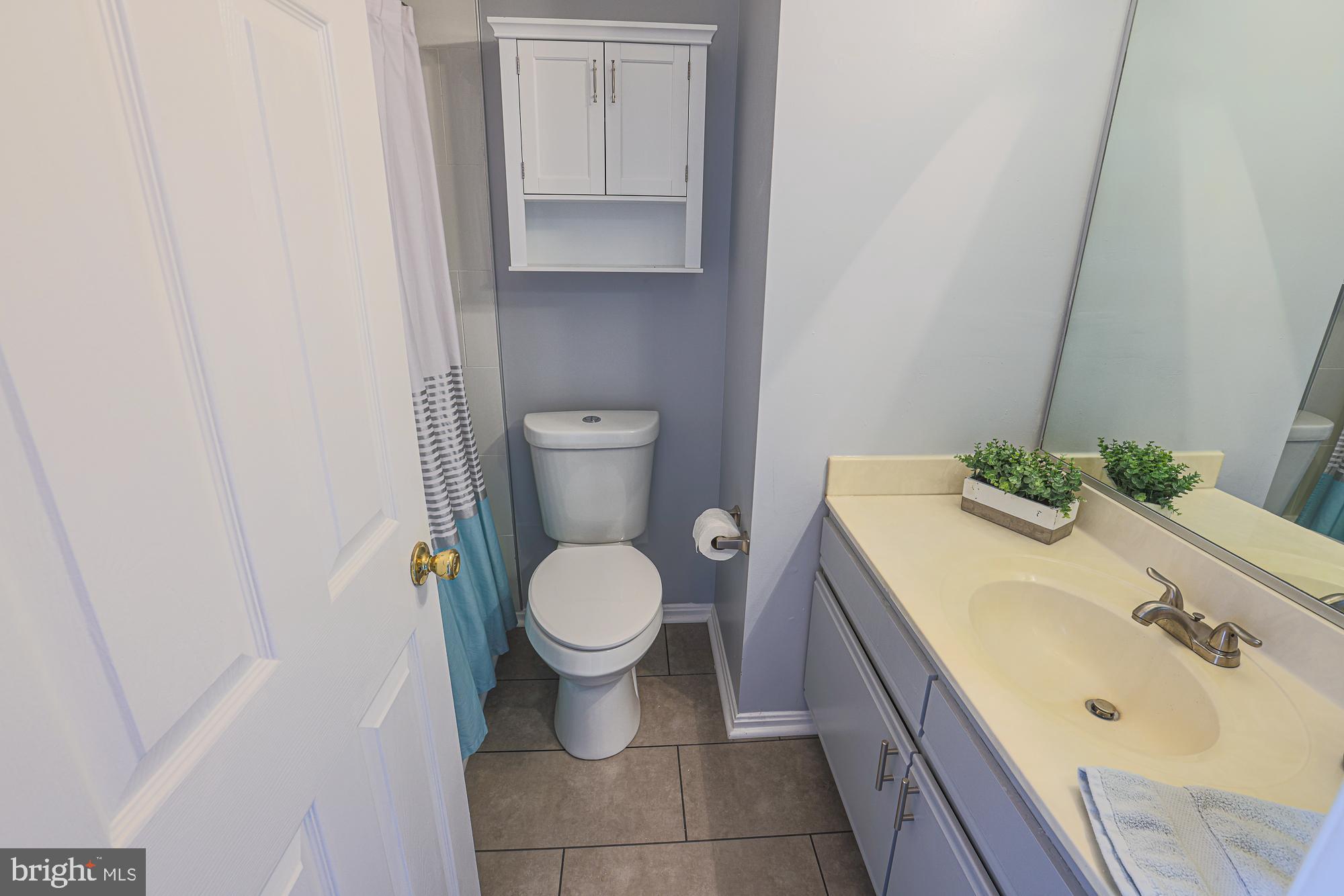 ELKRIDGE TOWN CENTER - Residential