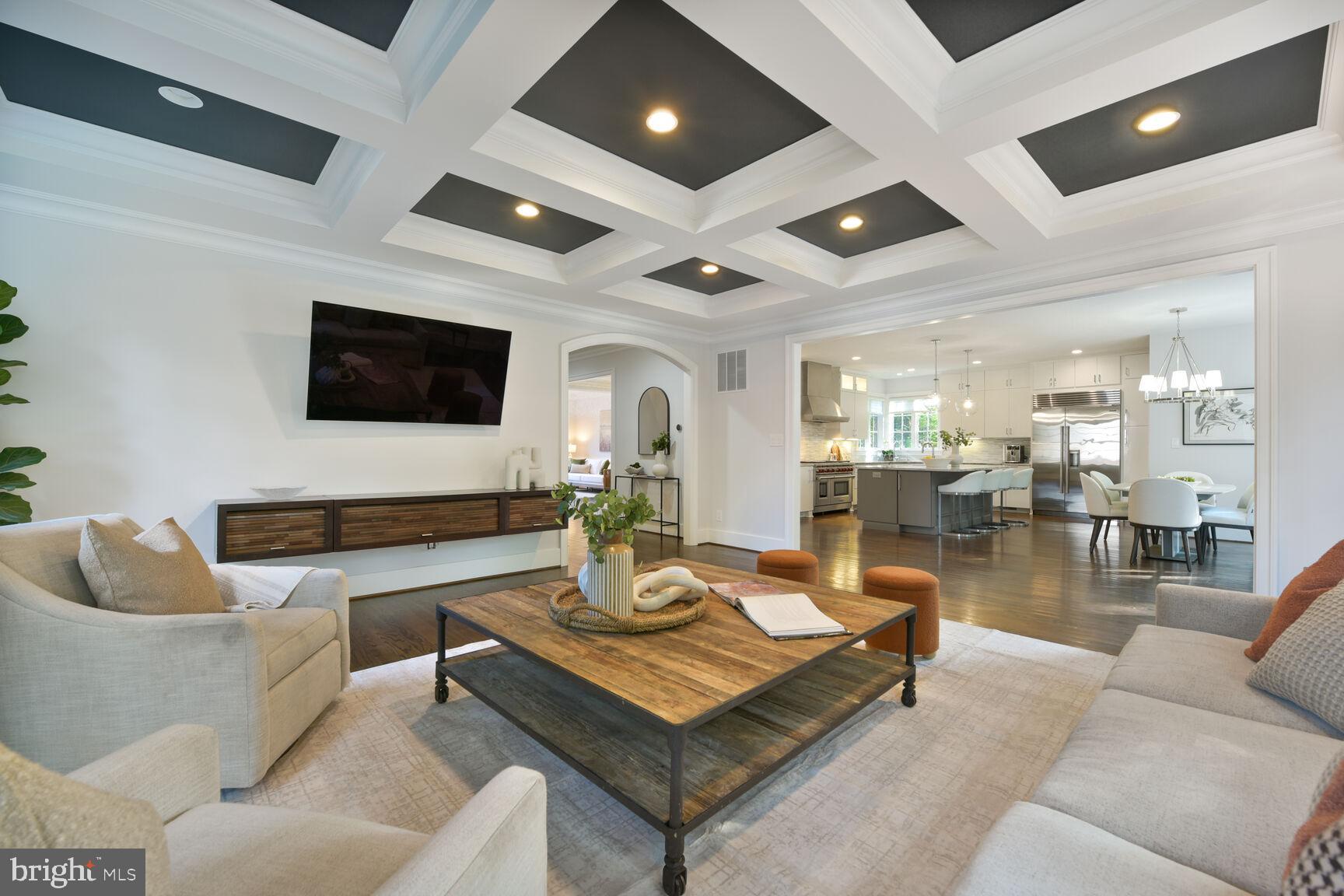 LEE HEIGHTS - Residential