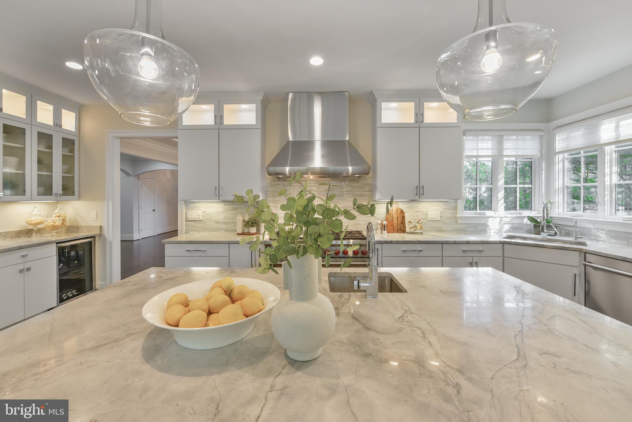 LEE HEIGHTS - Residential