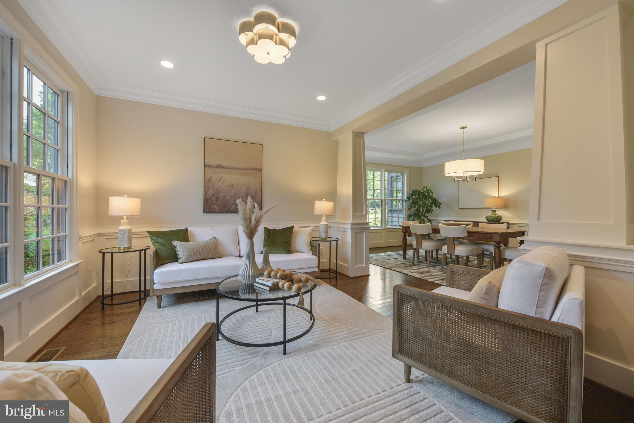 LEE HEIGHTS - Residential