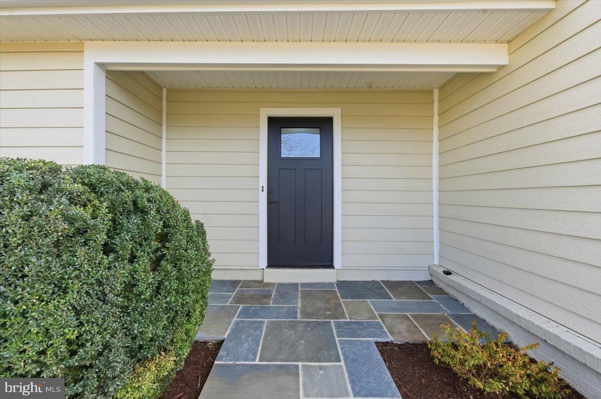 4529 FLINTSTONE ROAD