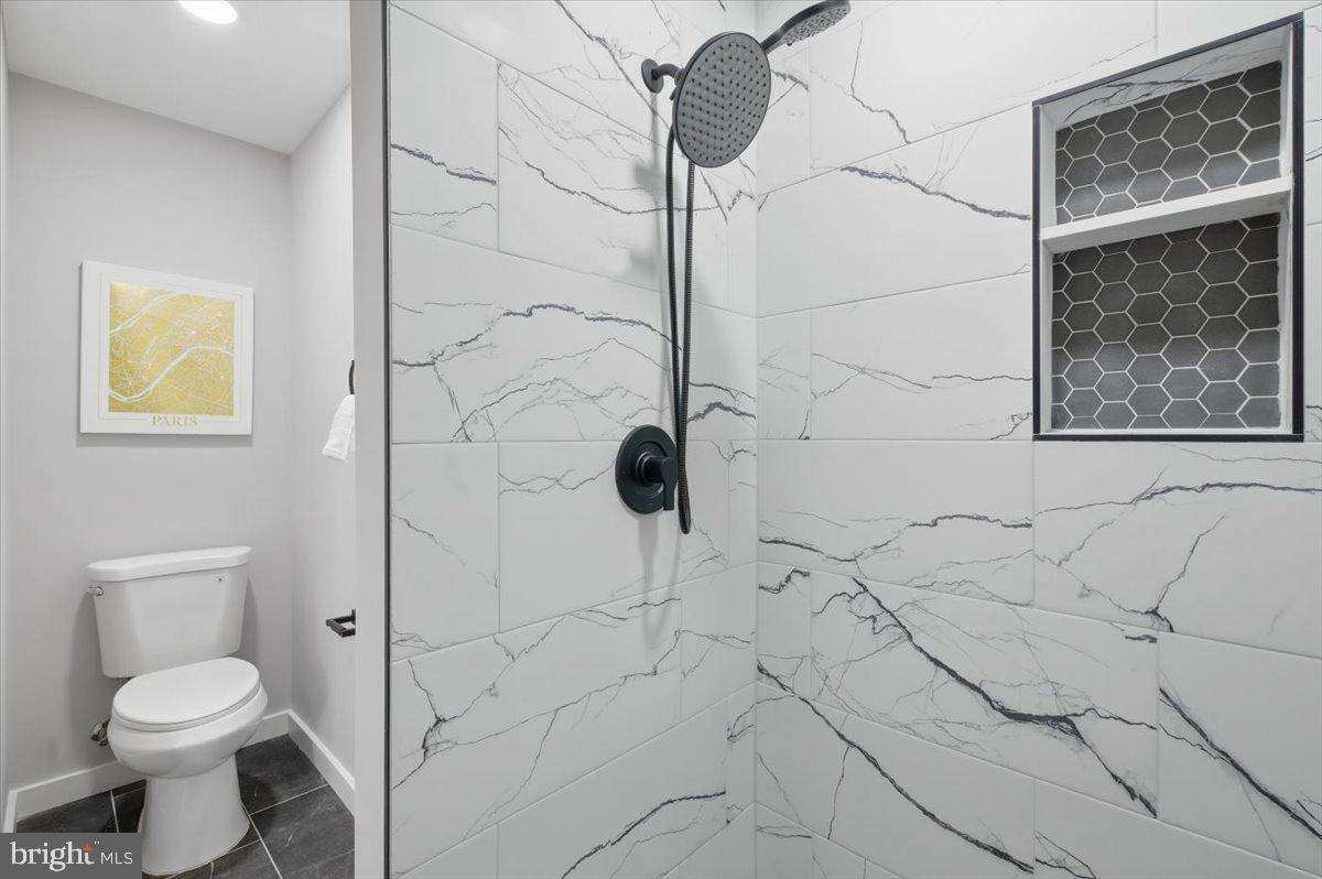 4529 FLINTSTONE ROAD