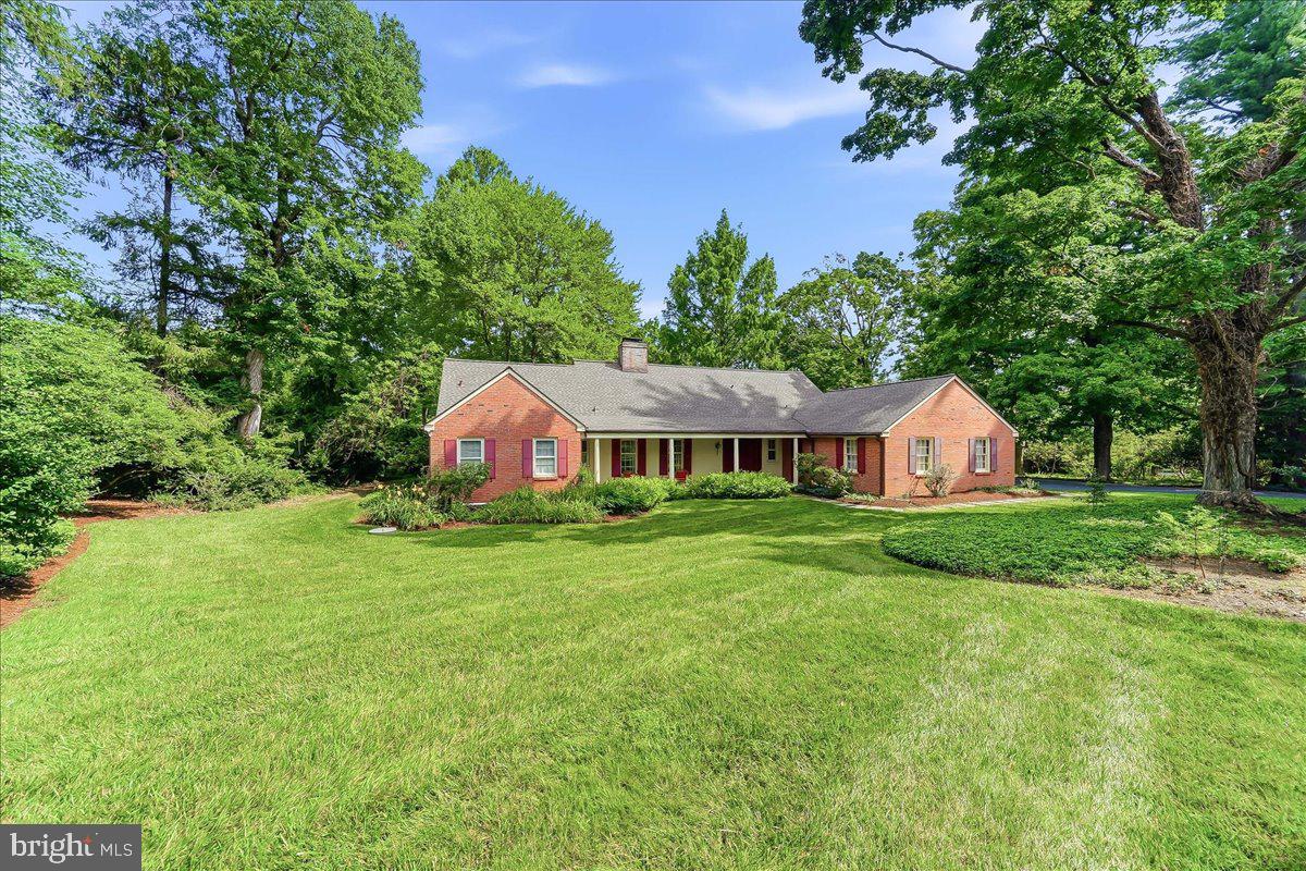 119 MANSION DRIVE