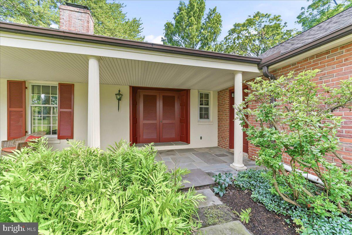 119 MANSION DRIVE