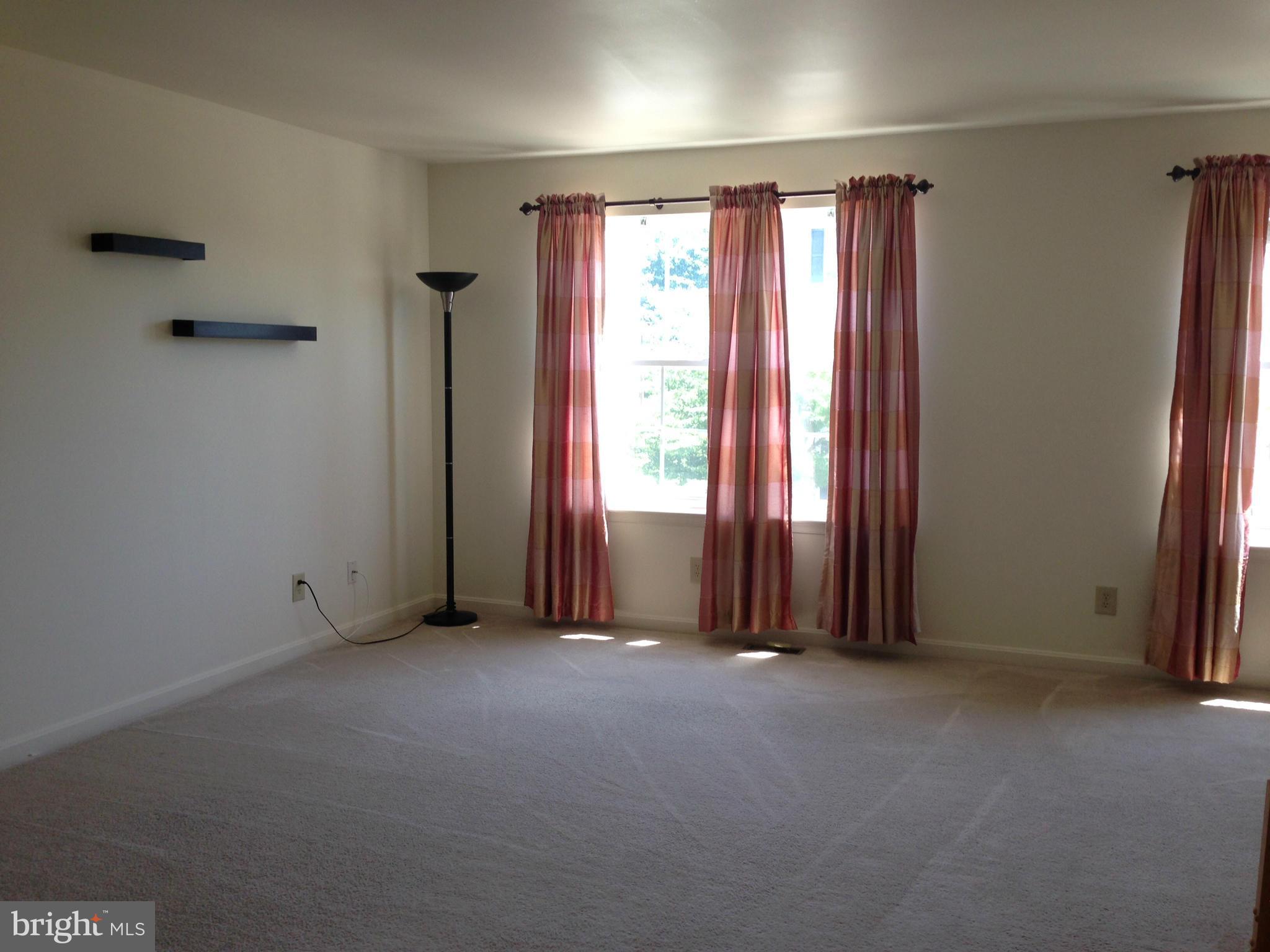 SALEM FIELDS - Residential