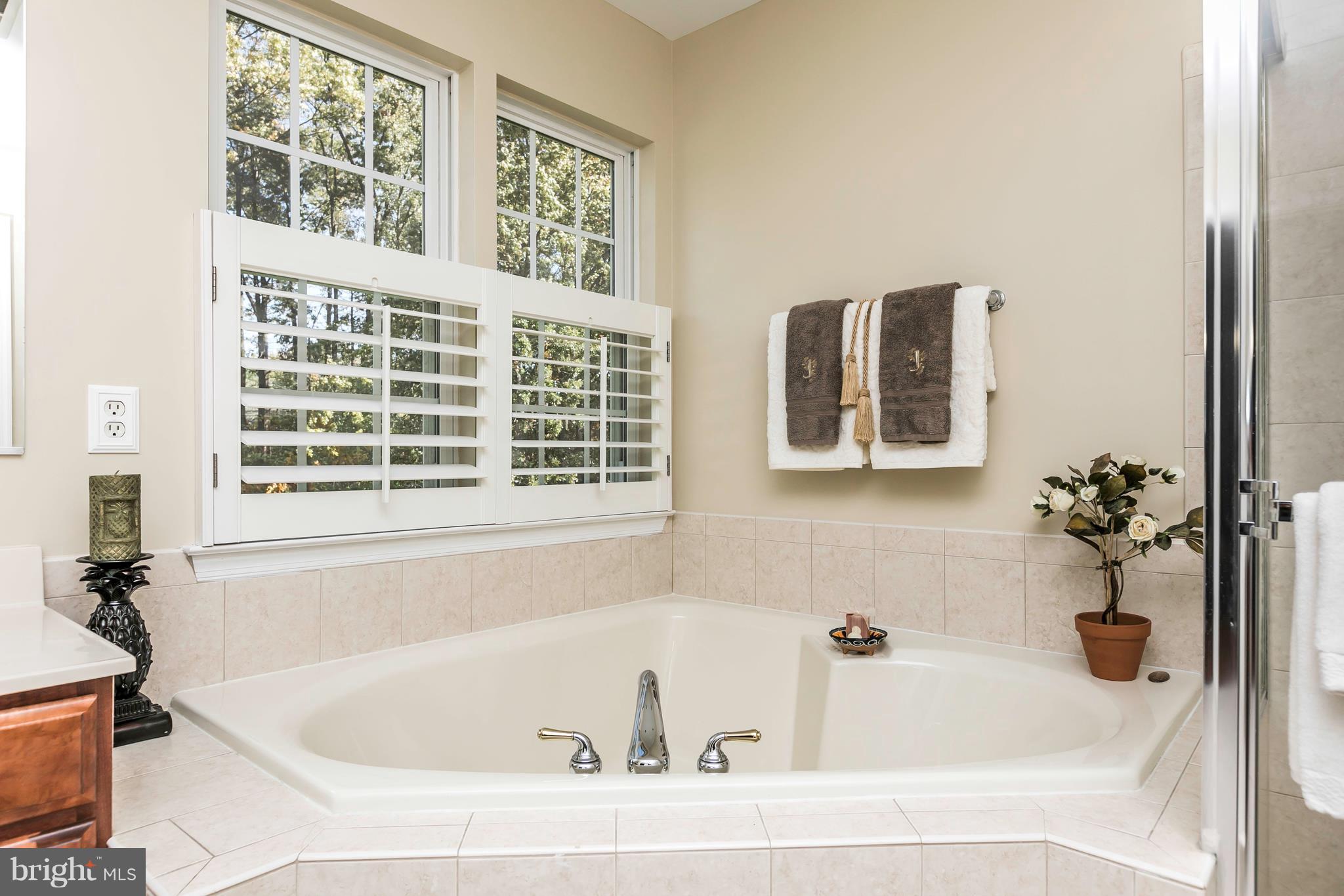 CHAPEL GROVE - Residential