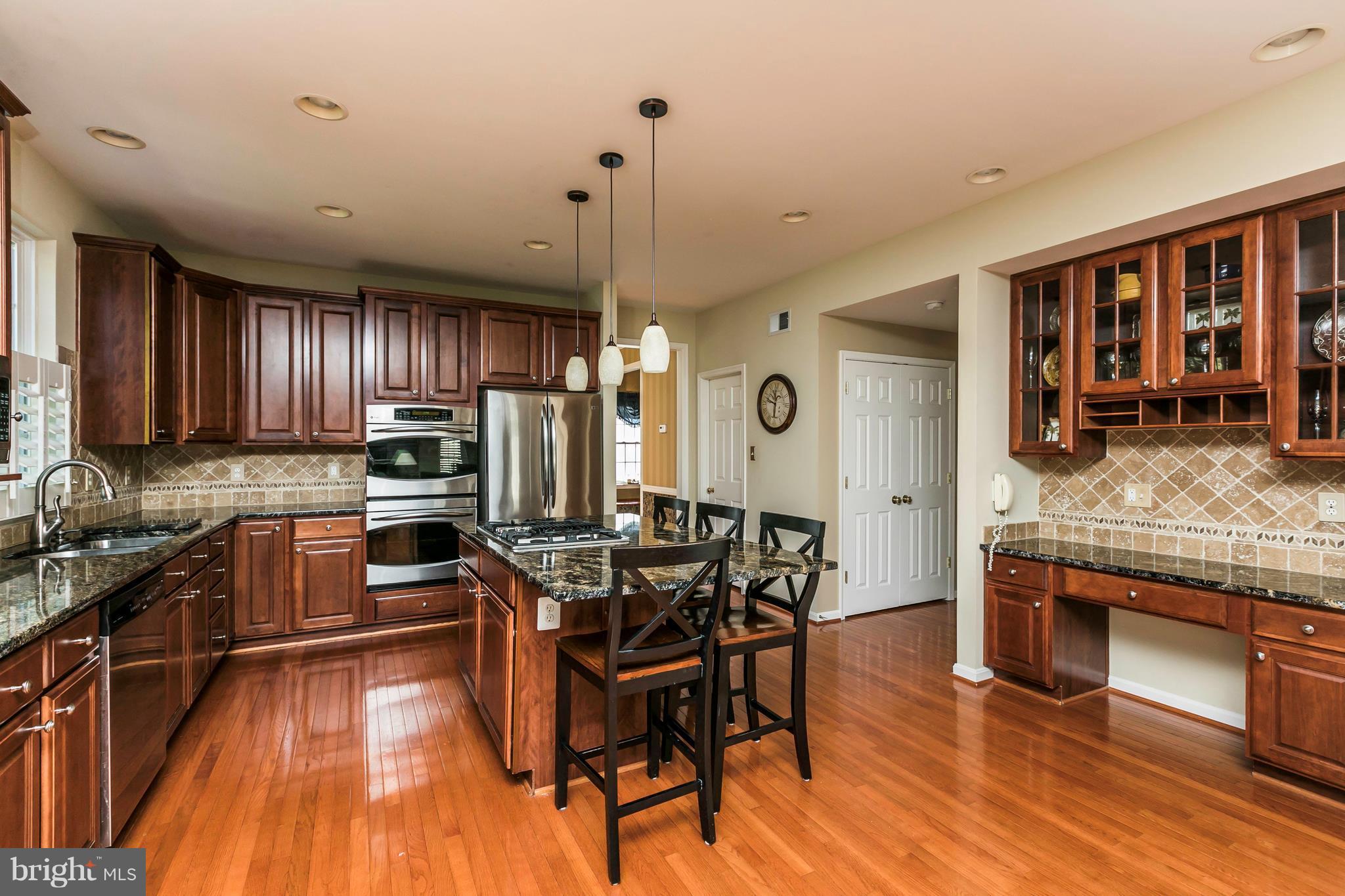 CHAPEL GROVE - Residential