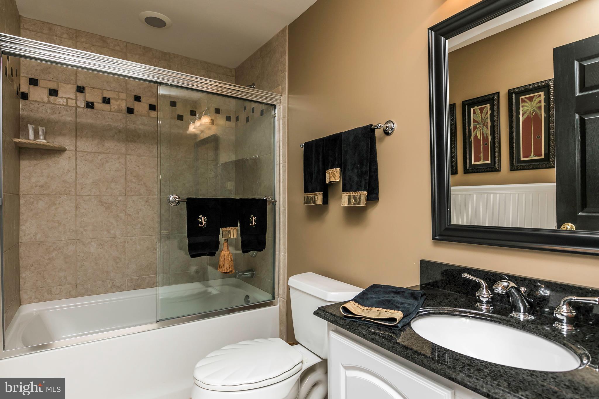 CHAPEL GROVE - Residential