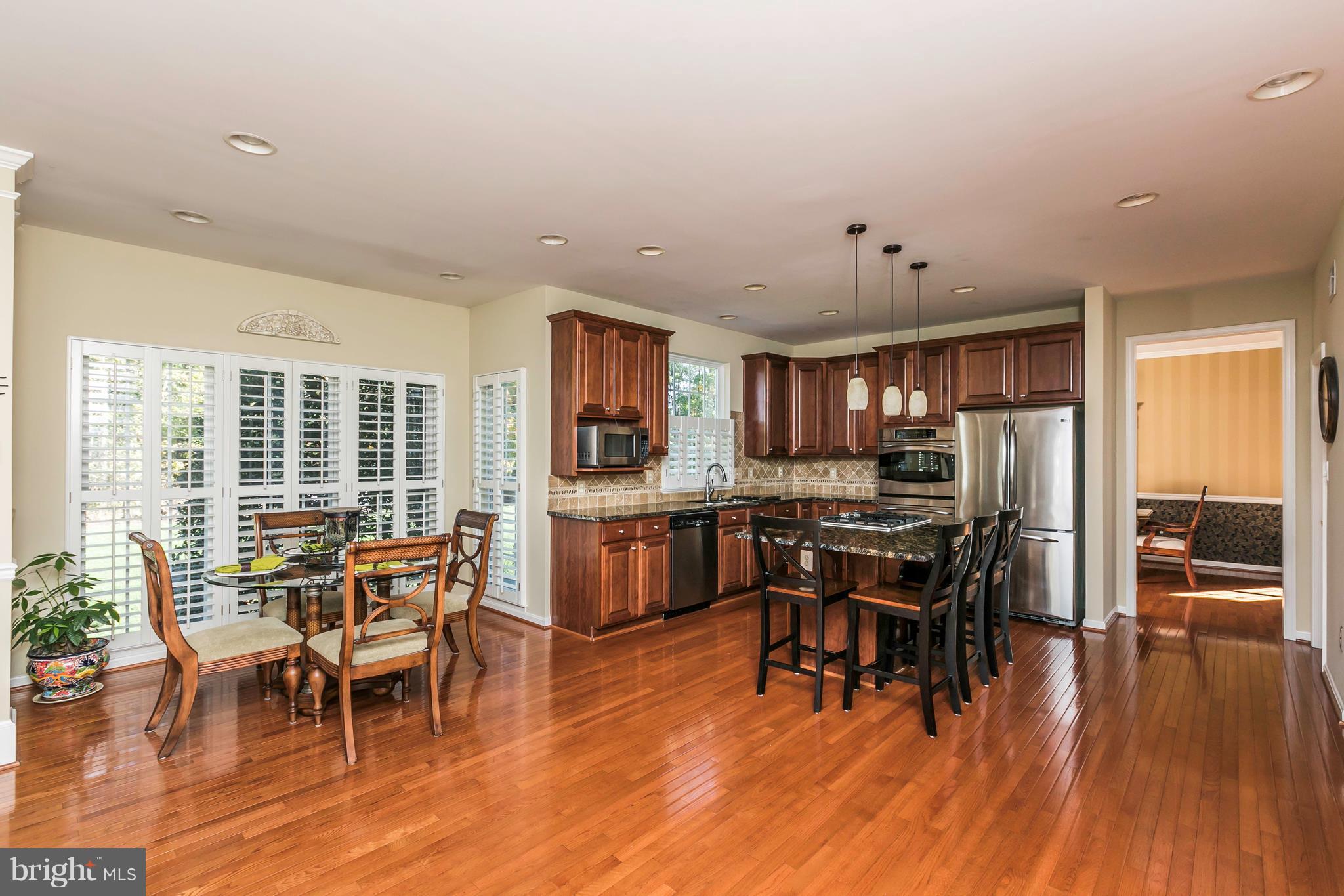 CHAPEL GROVE - Residential