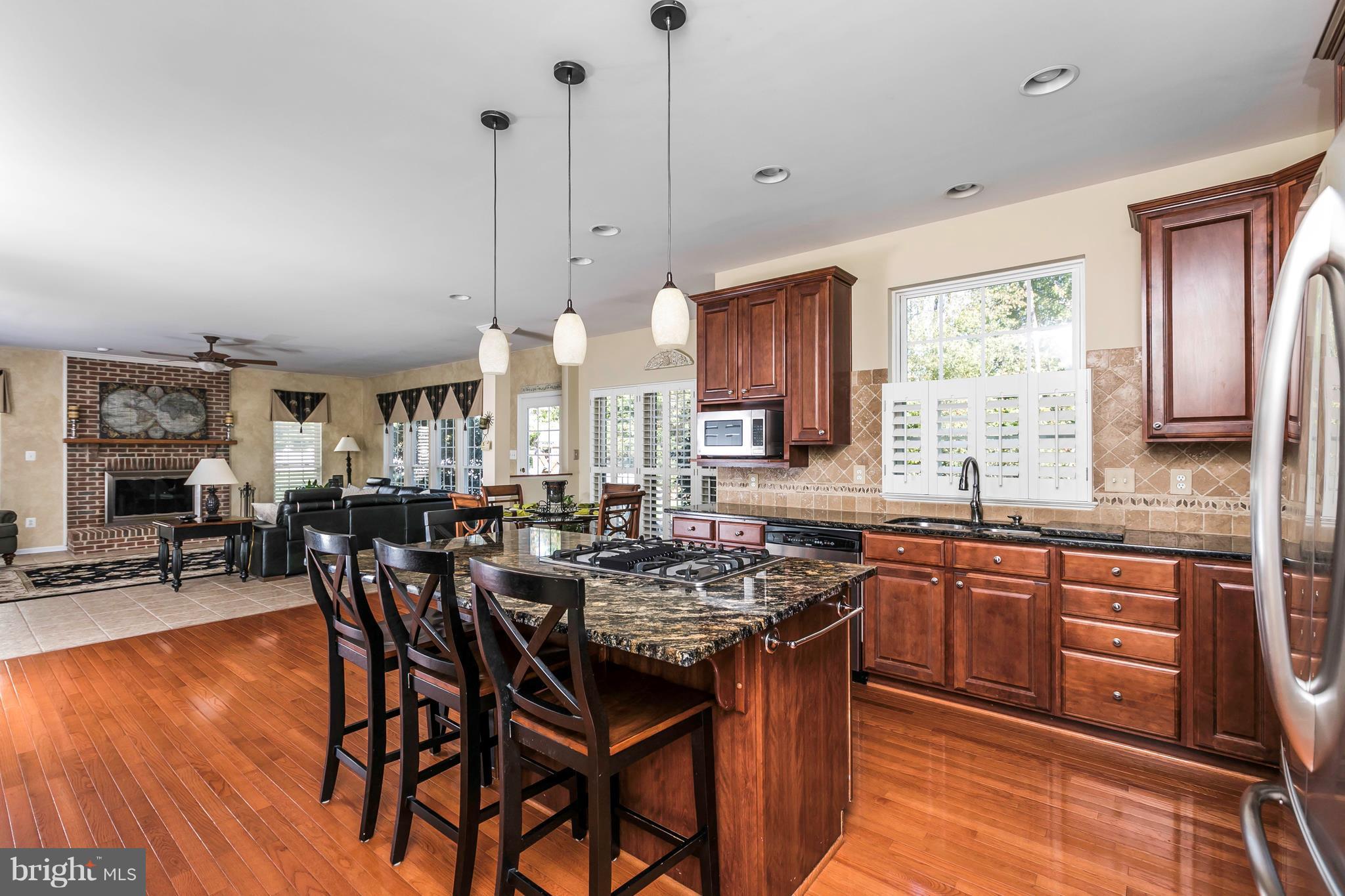 CHAPEL GROVE - Residential