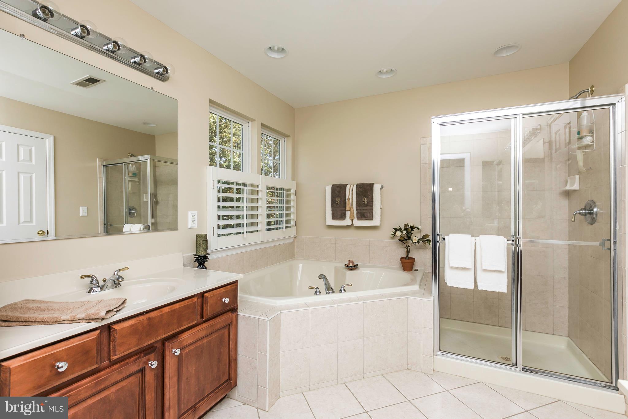 CHAPEL GROVE - Residential