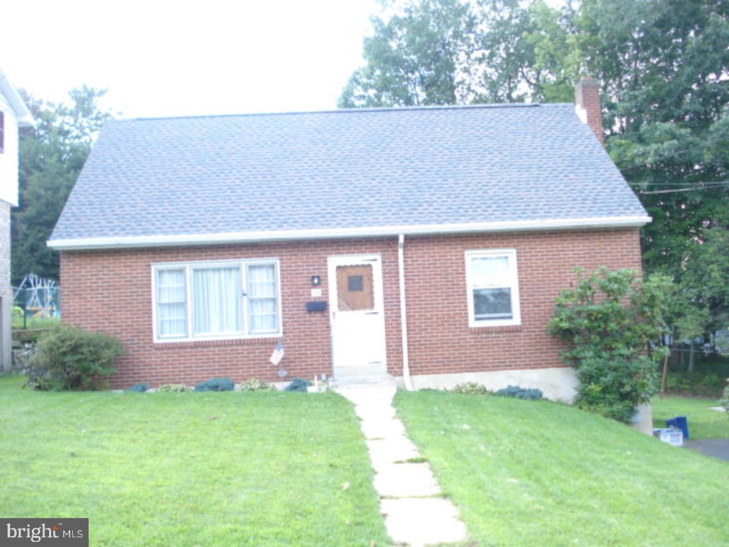 YORKVILLE - Residential