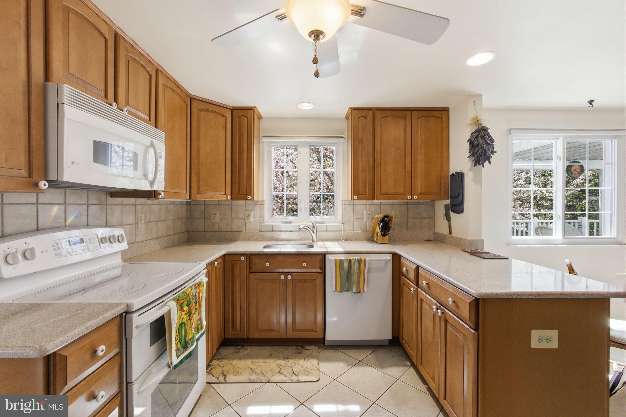 FOX LAIR - Residential