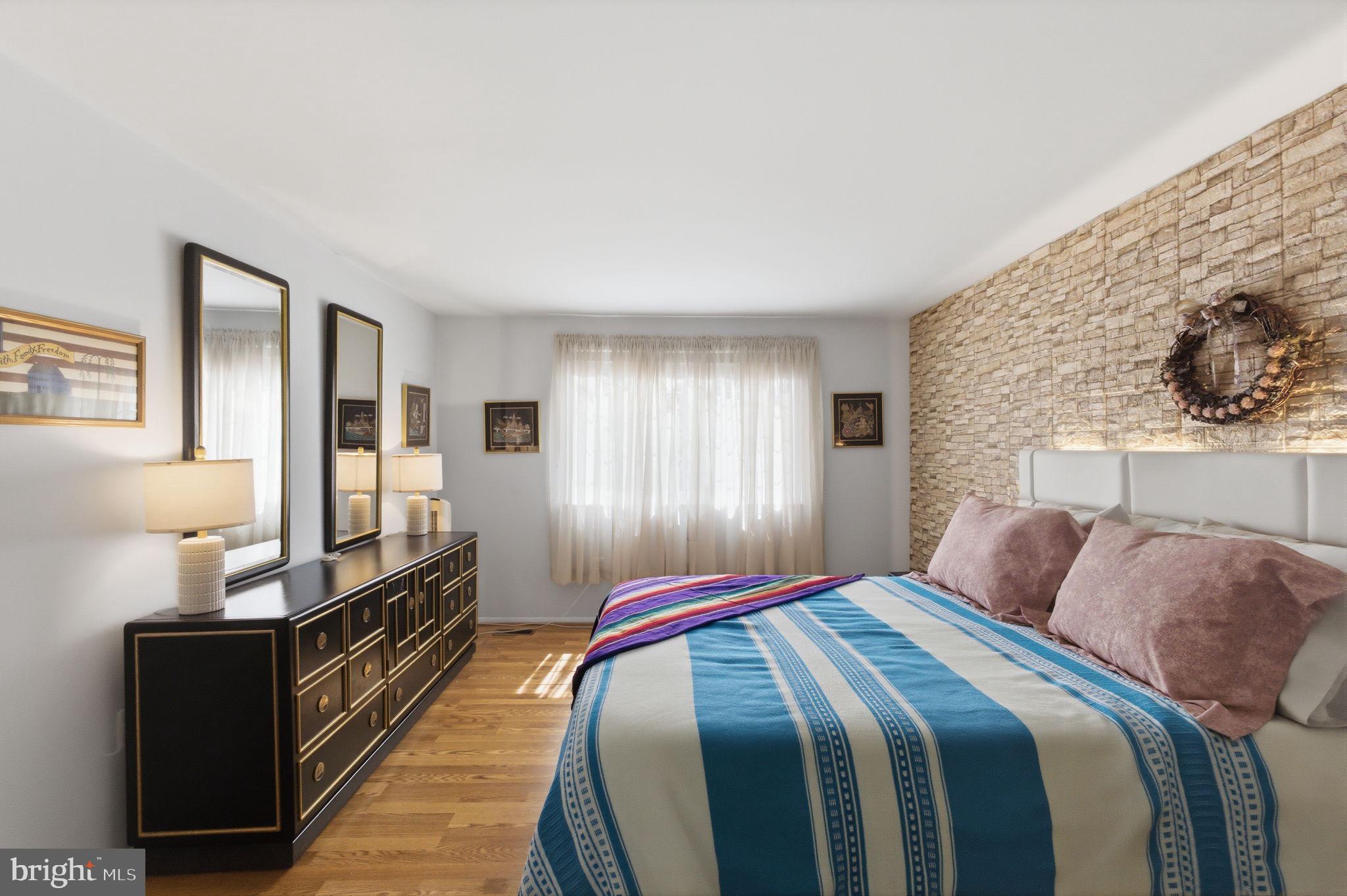 FOX LAIR - Residential