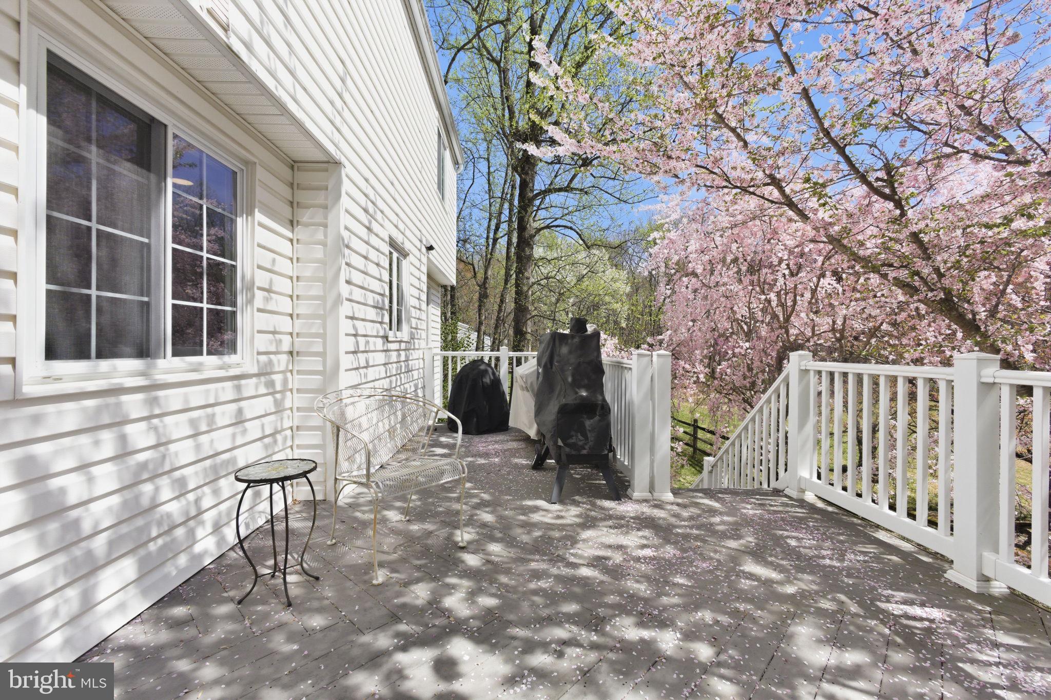 FOX LAIR - Residential