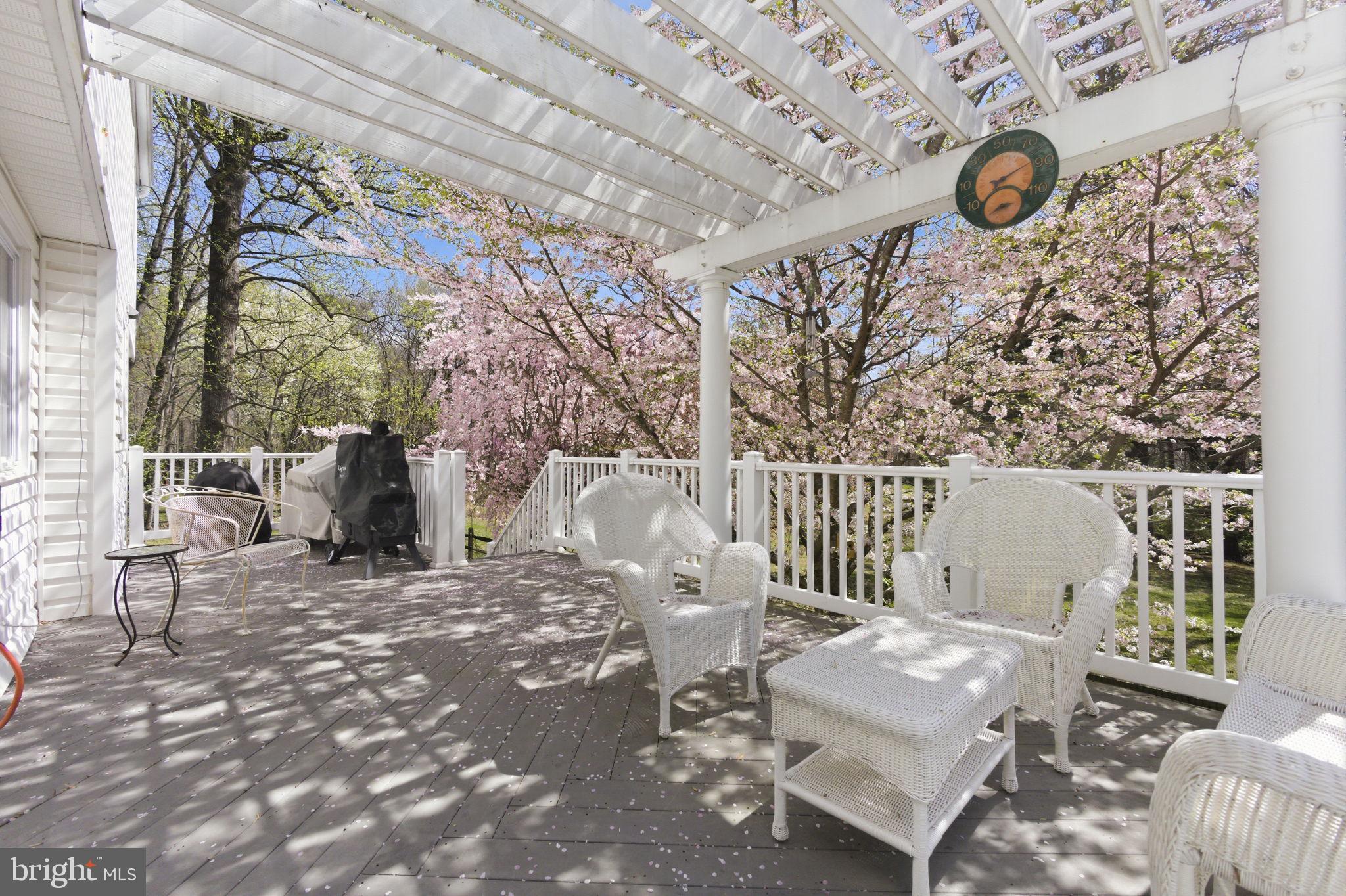 FOX LAIR - Residential