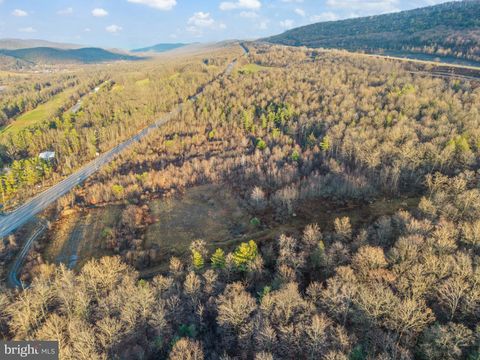 300 SKYTOP MOUNTAIN PORT MATILDA PA 16870