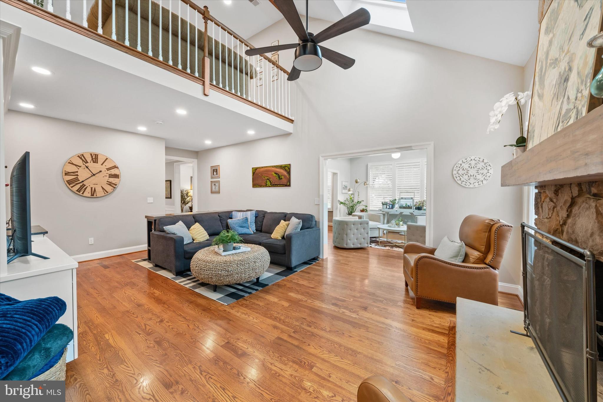 HICKORY HILL - Residential