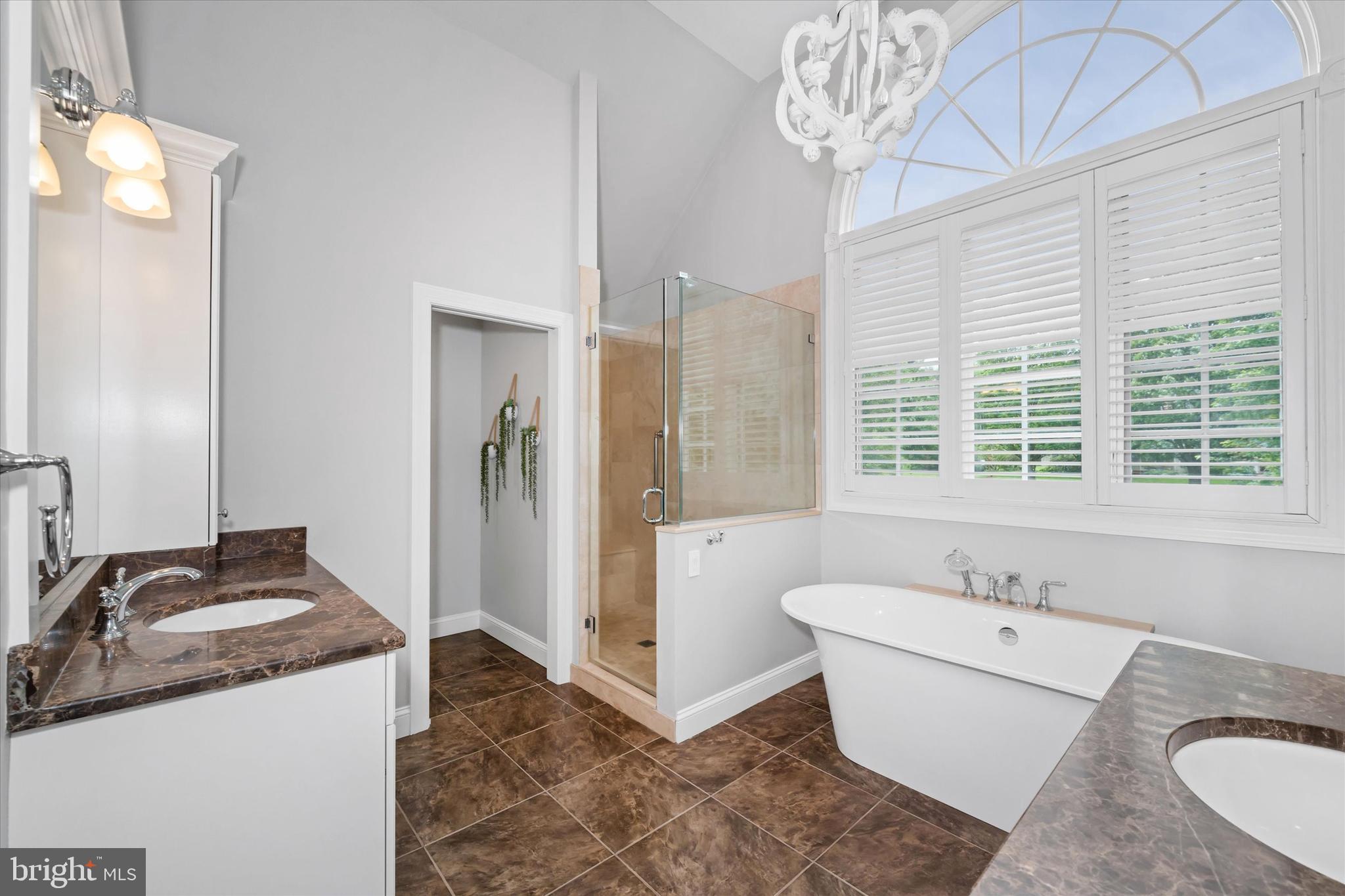 HICKORY HILL - Residential