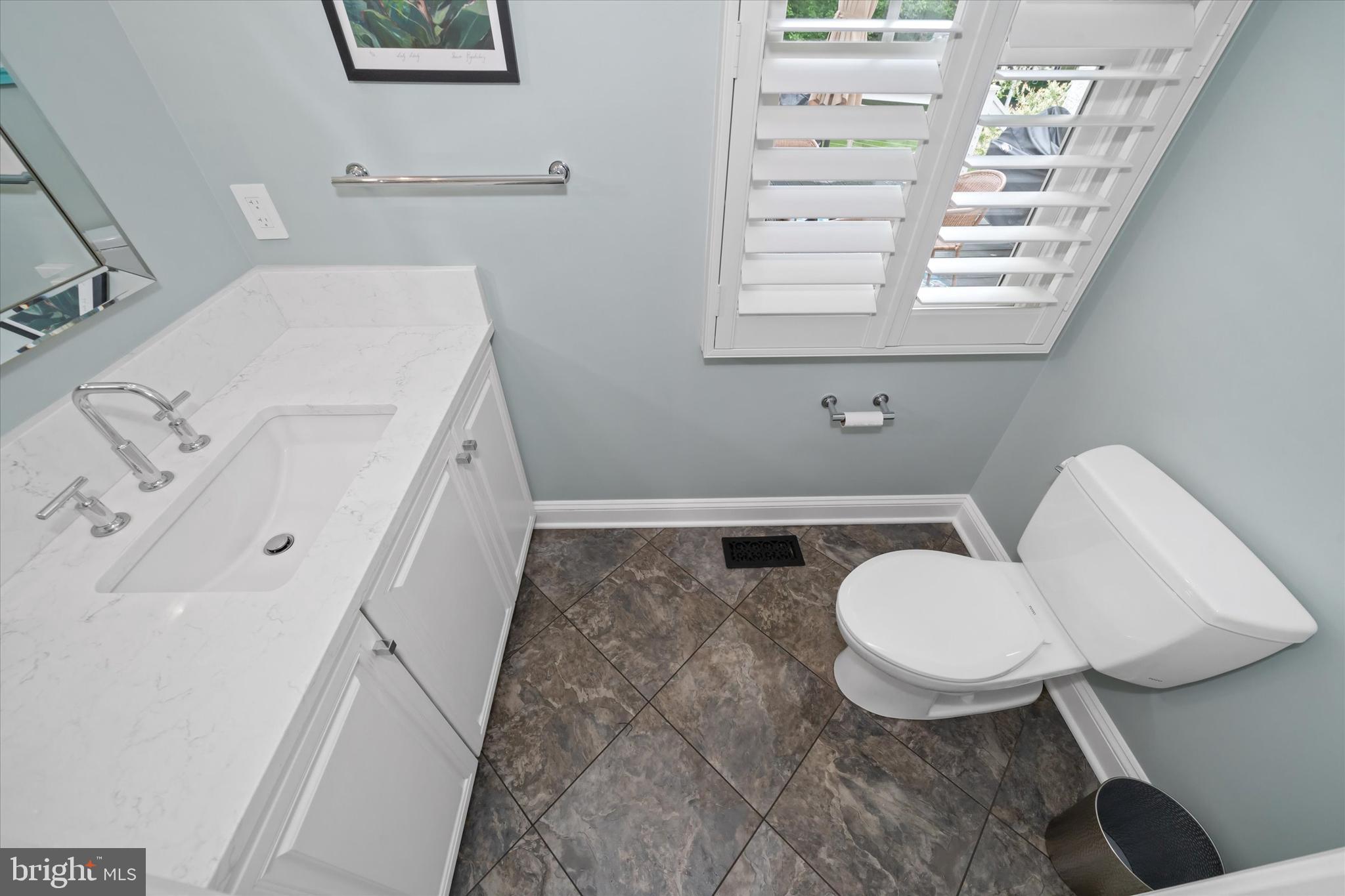 HICKORY HILL - Residential