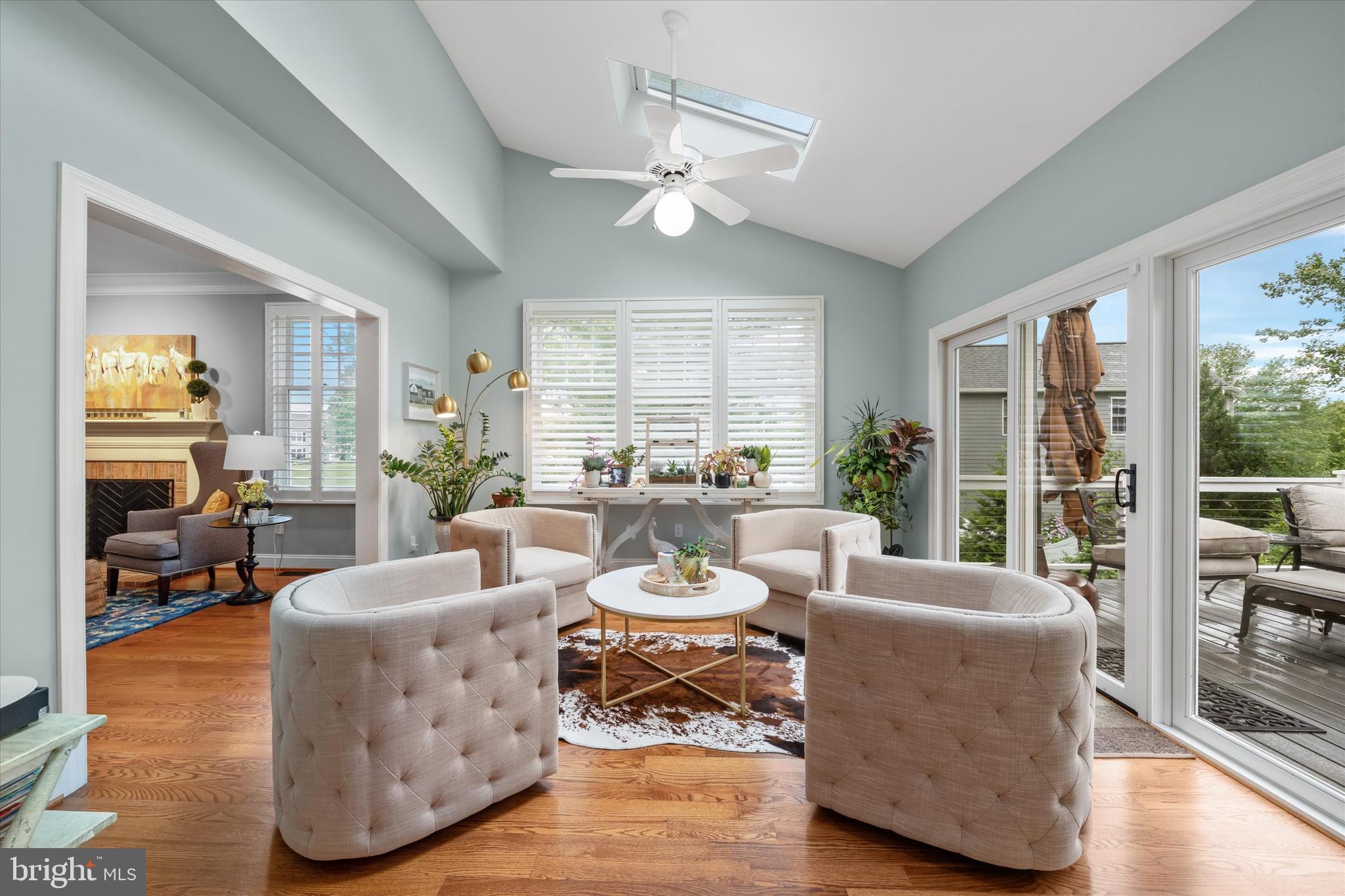 HICKORY HILL - Residential