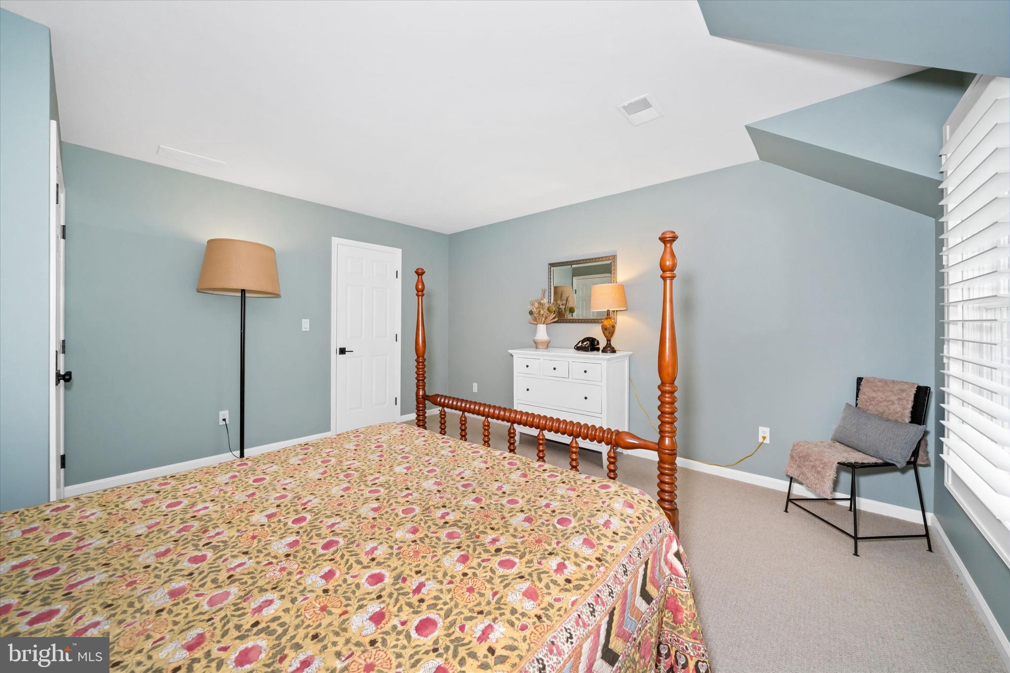 HICKORY HILL - Residential