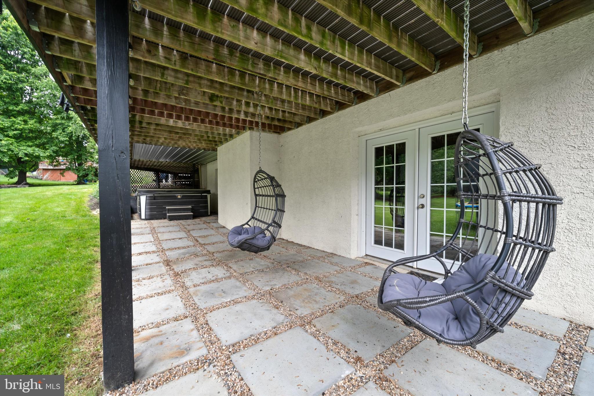 HICKORY HILL - Residential