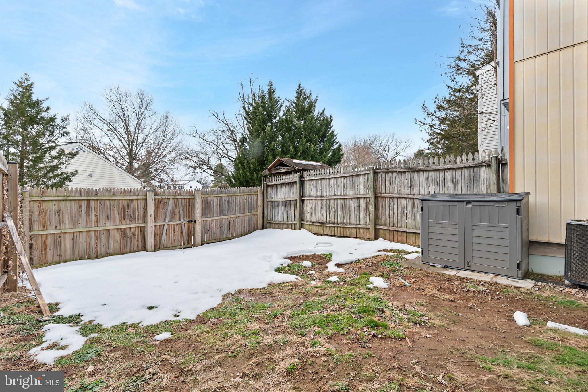 SUMMERHILL - Residential