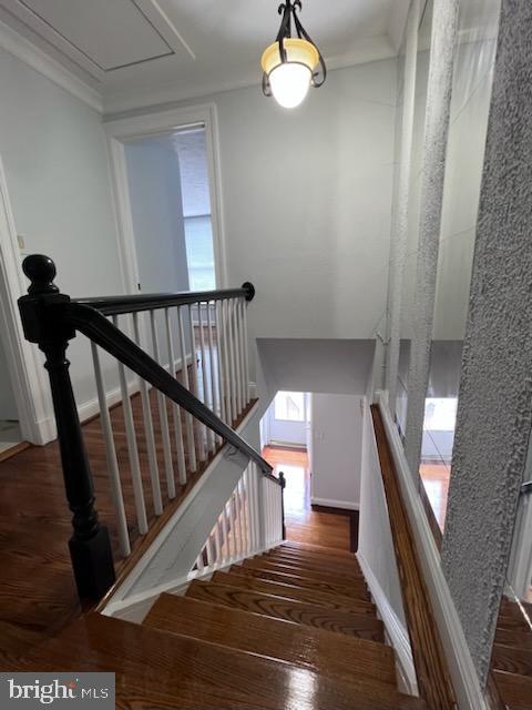 GUNNERS LAKE VILLAGE - Residential Lease