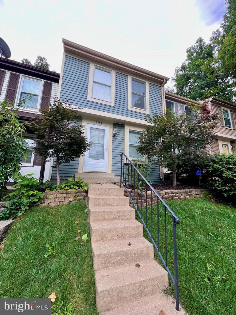 GUNNERS LAKE VILLAGE - Residential Lease