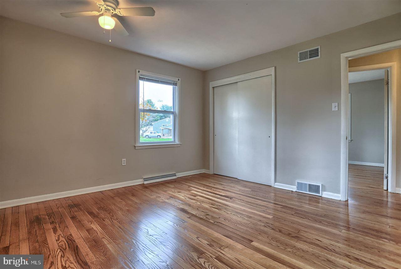 PENN OAKS - Residential