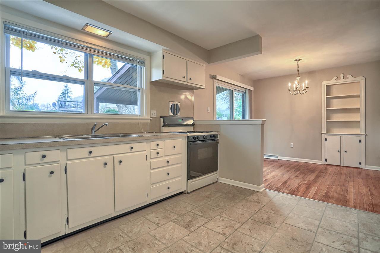 PENN OAKS - Residential